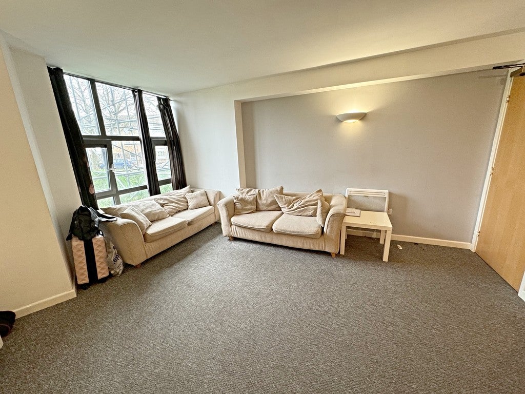 Flat Derby Road in Nottingham