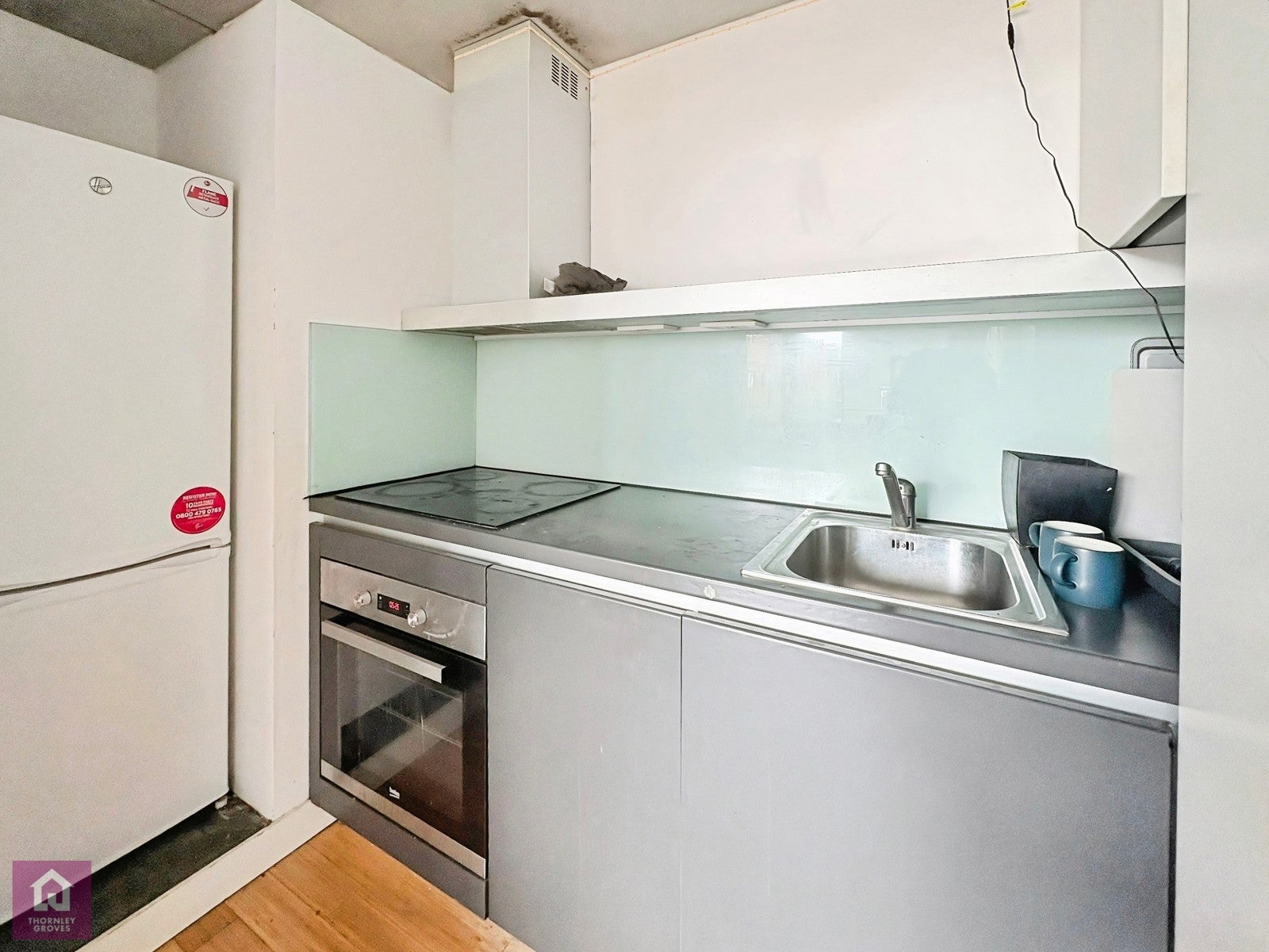 Flat Woodfield Road in Trafford