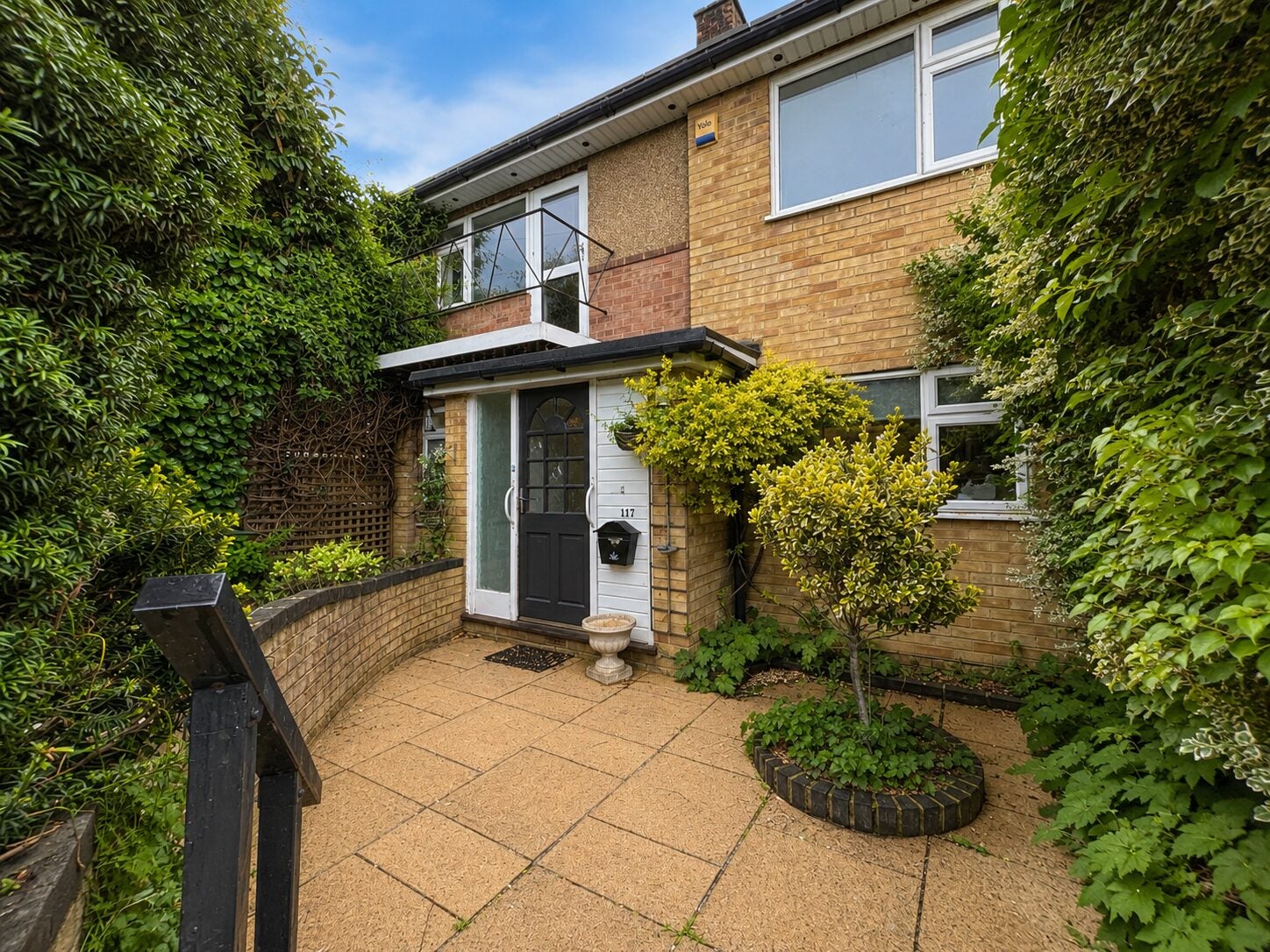 House Carver Hill Road in High Wycombe