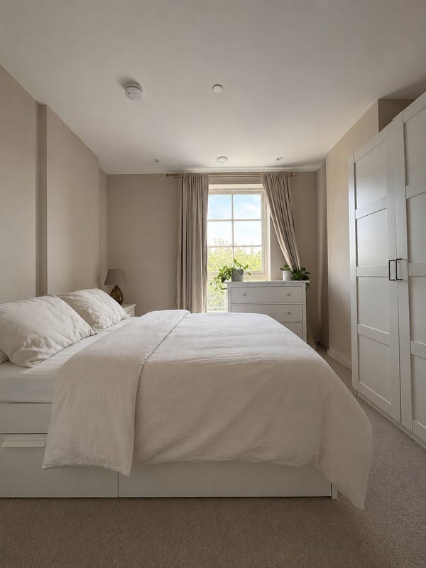 Room Highgate Road in Greater London