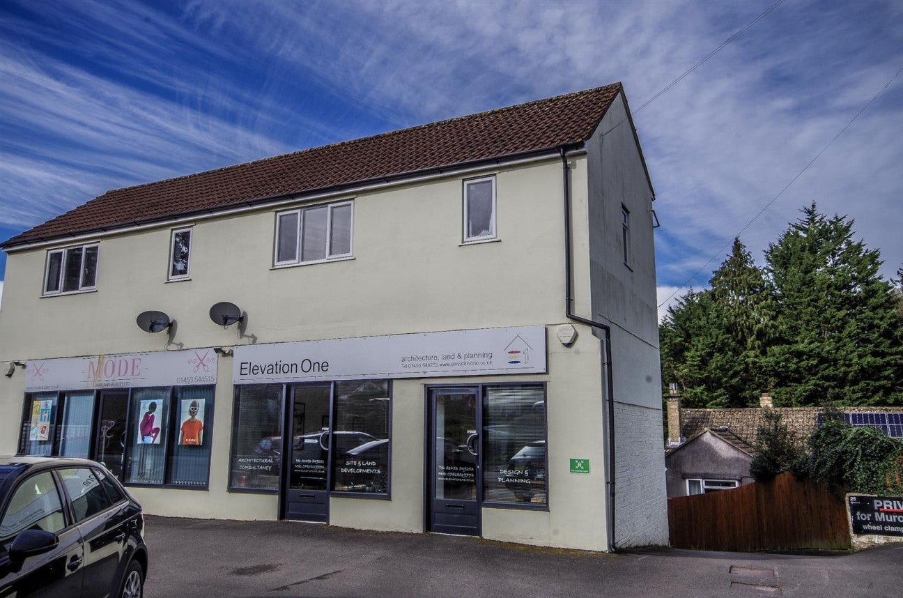 Flat Uley Road in Dursley