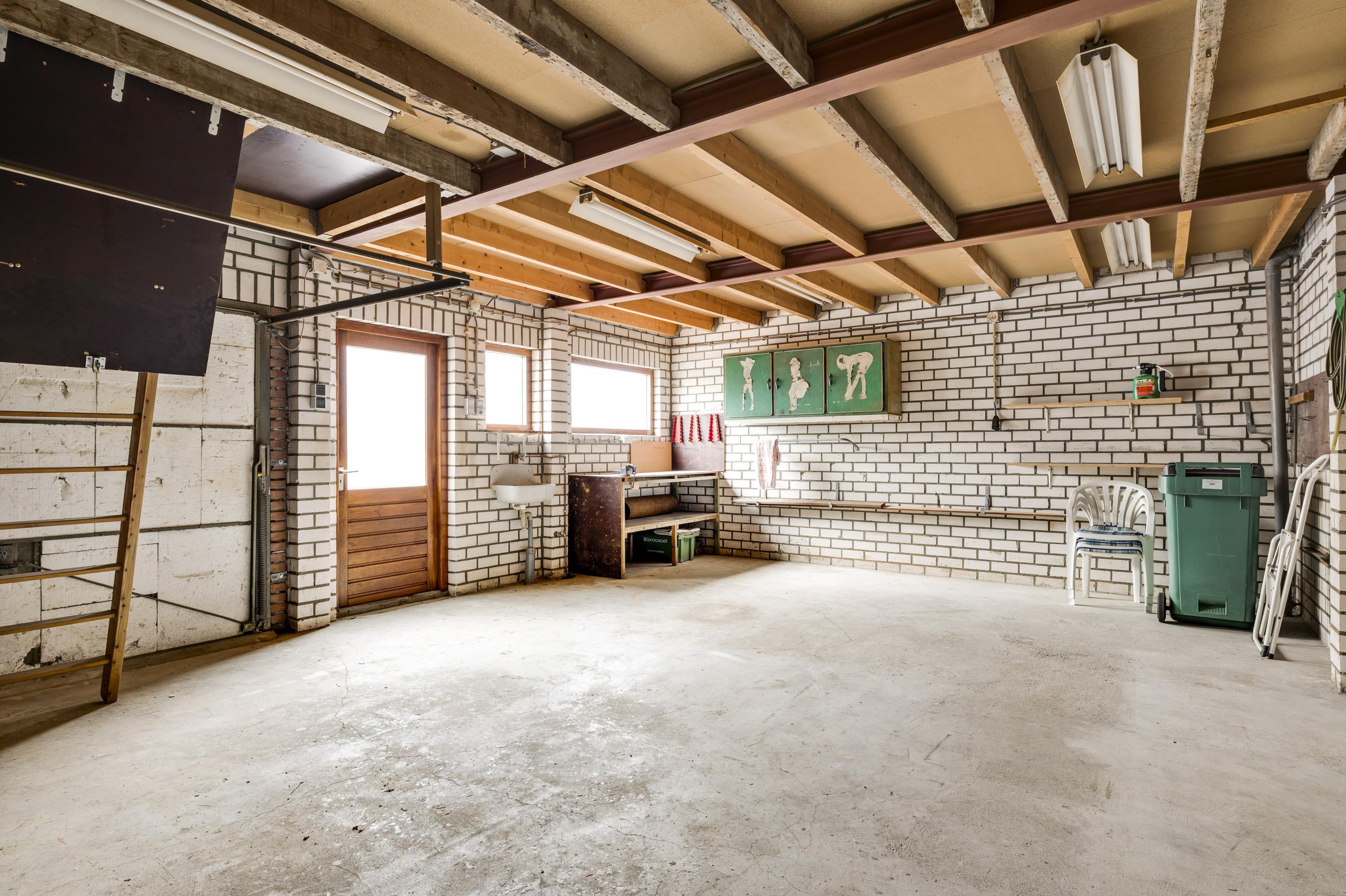 Hoekwoning te koop: Tuindorpstraat 4, Weert
