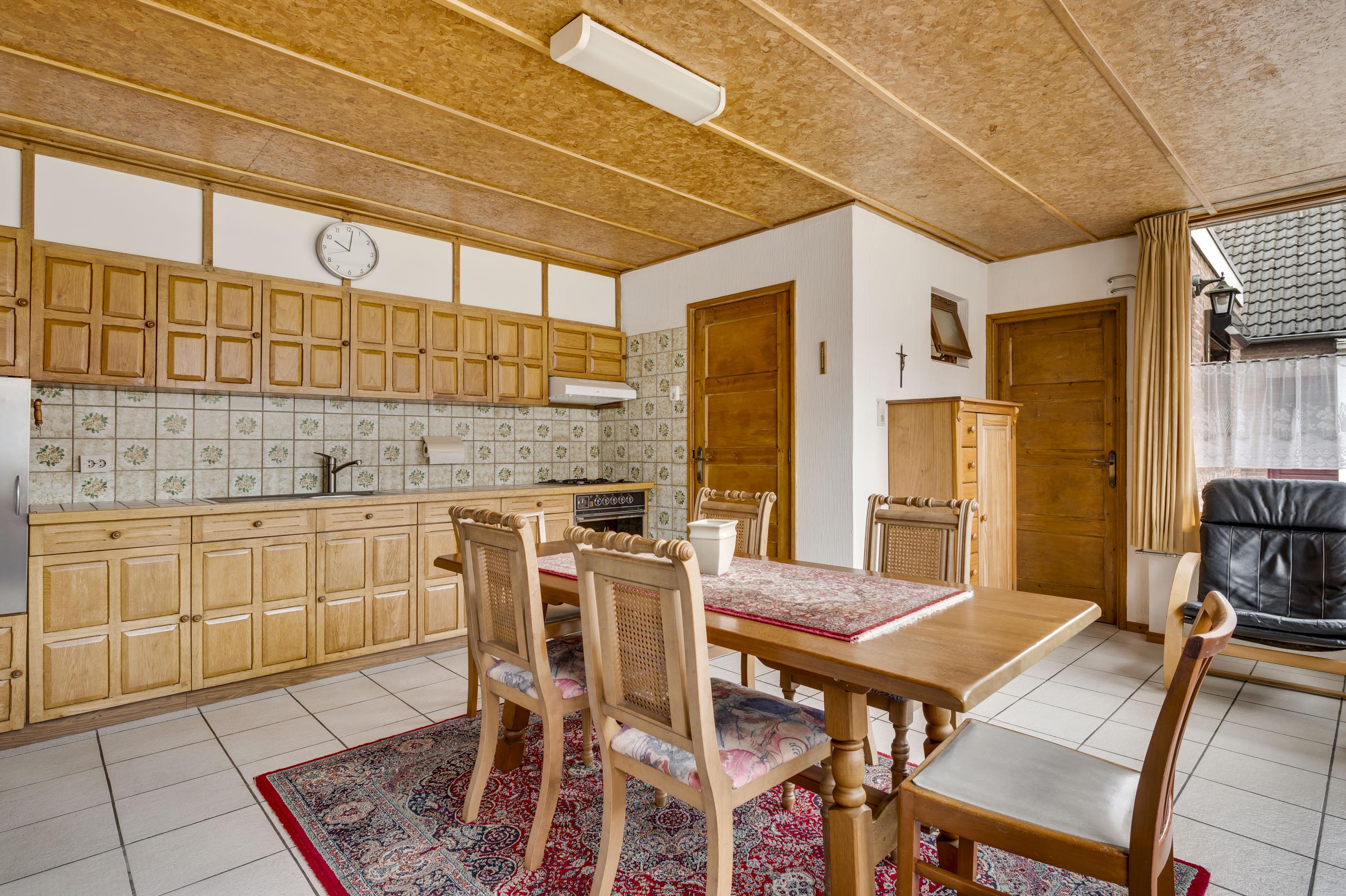 Hoekwoning te koop: Tuindorpstraat 4, Weert
