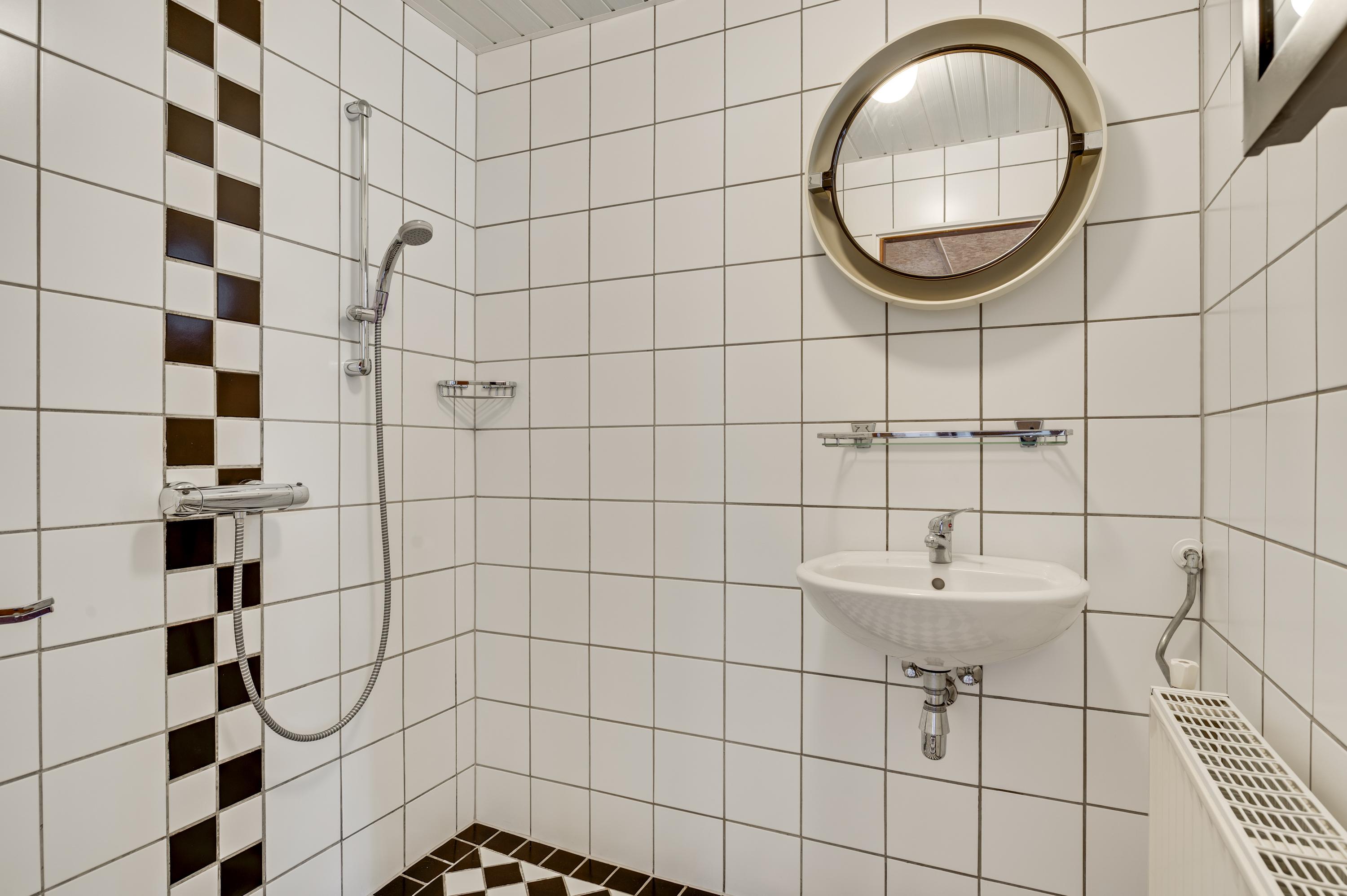 Hoekwoning te koop: Tuindorpstraat 4, Weert