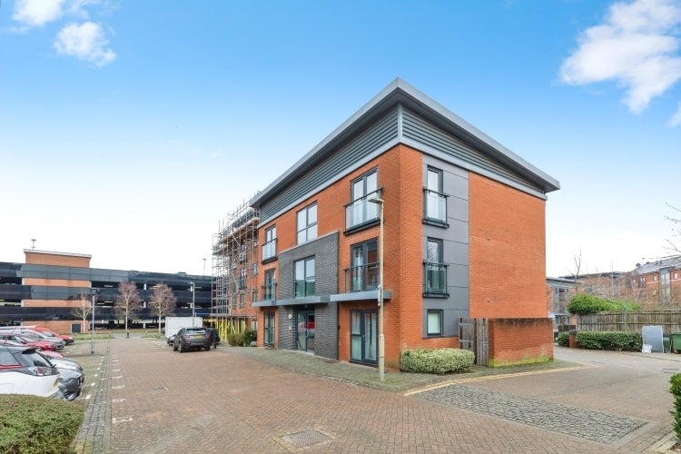 Flat Marshall Road in Cherwell District