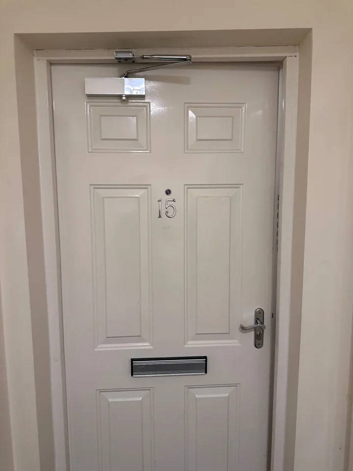Flat Coopers Rise in High Wycombe Community Board