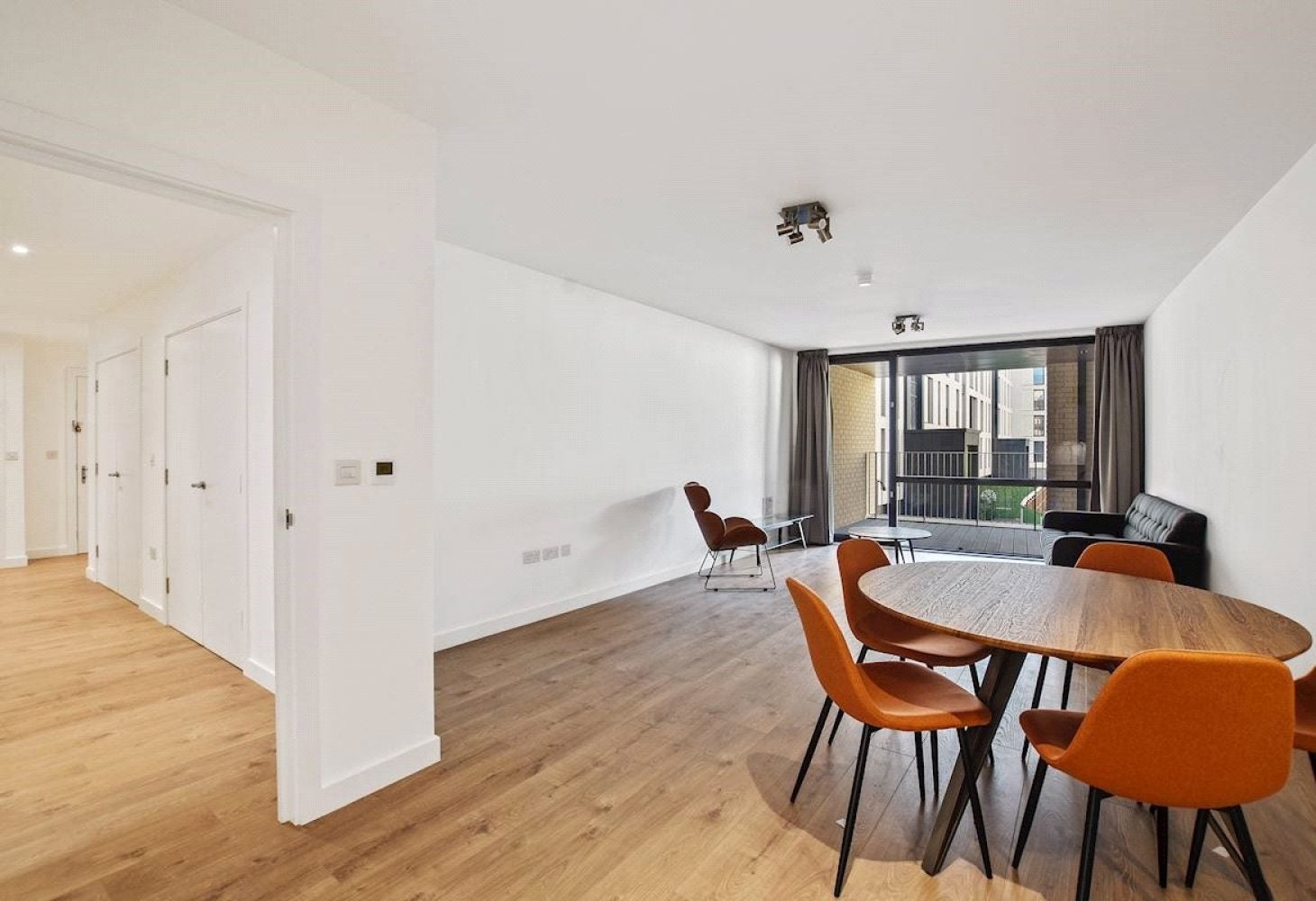Flat Forrester Way in Greater London