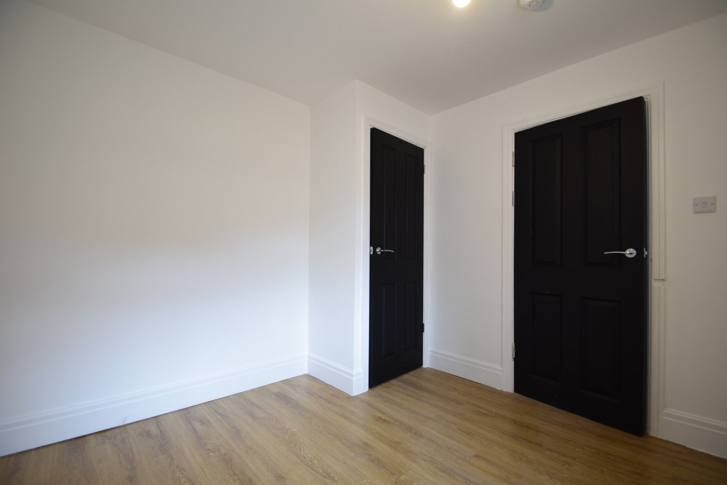 Flat Minny Street in Cardiff