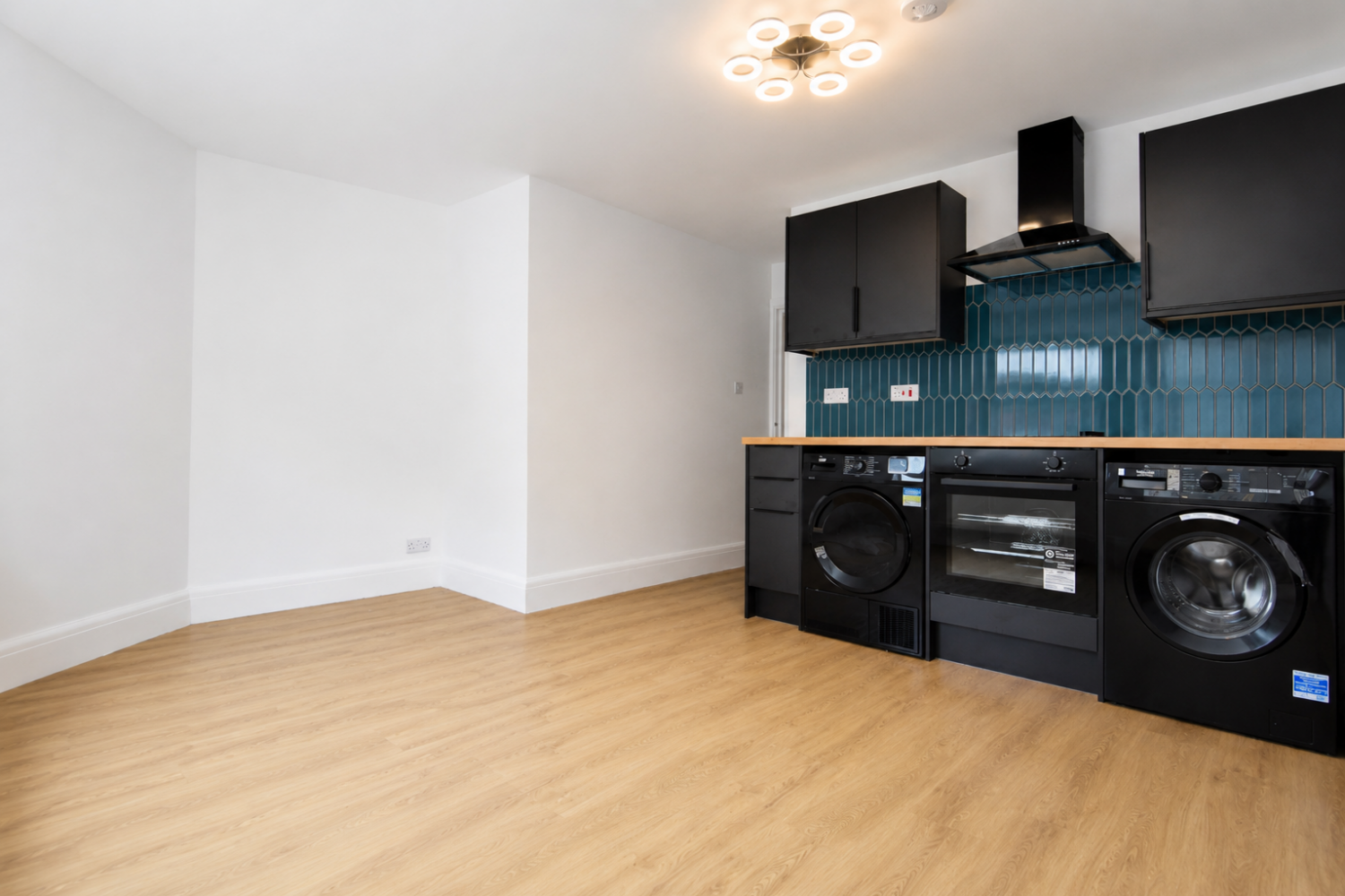 Flat Minny Street in Cardiff