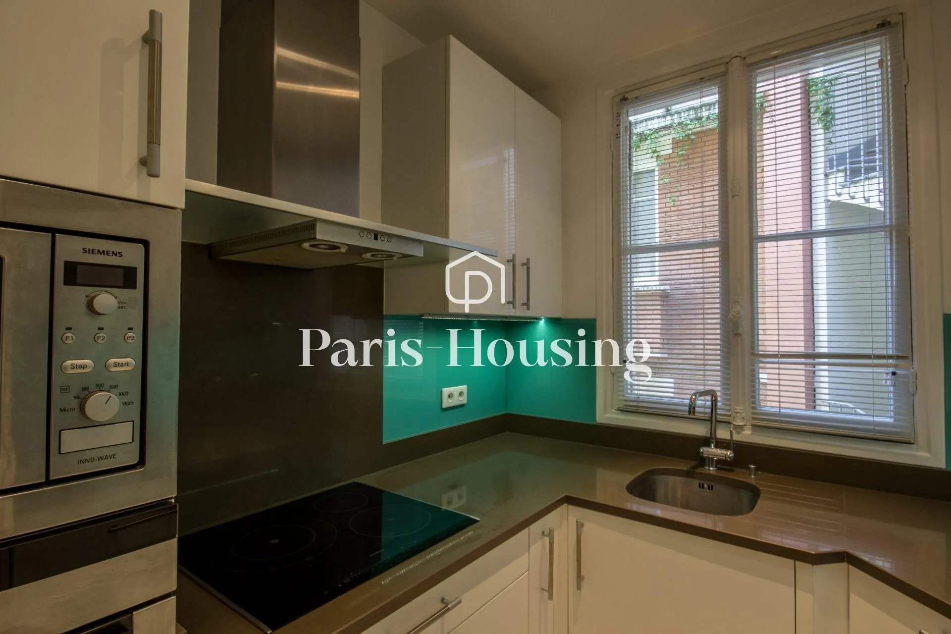 Appartement Rue Vital à Paris
