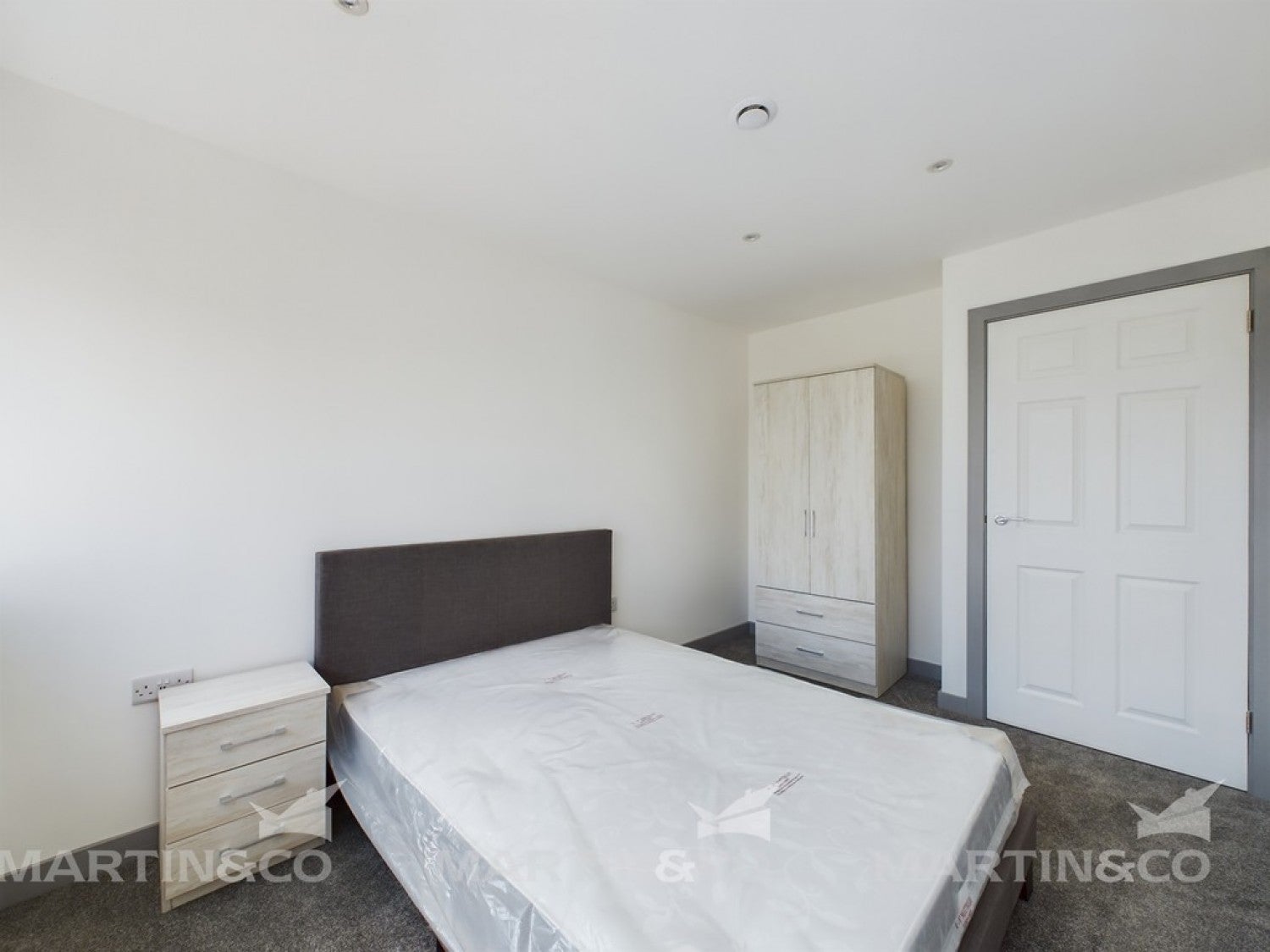 Flat Waterdale in Doncaster