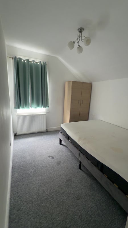House Brigstock Road in Greater London
