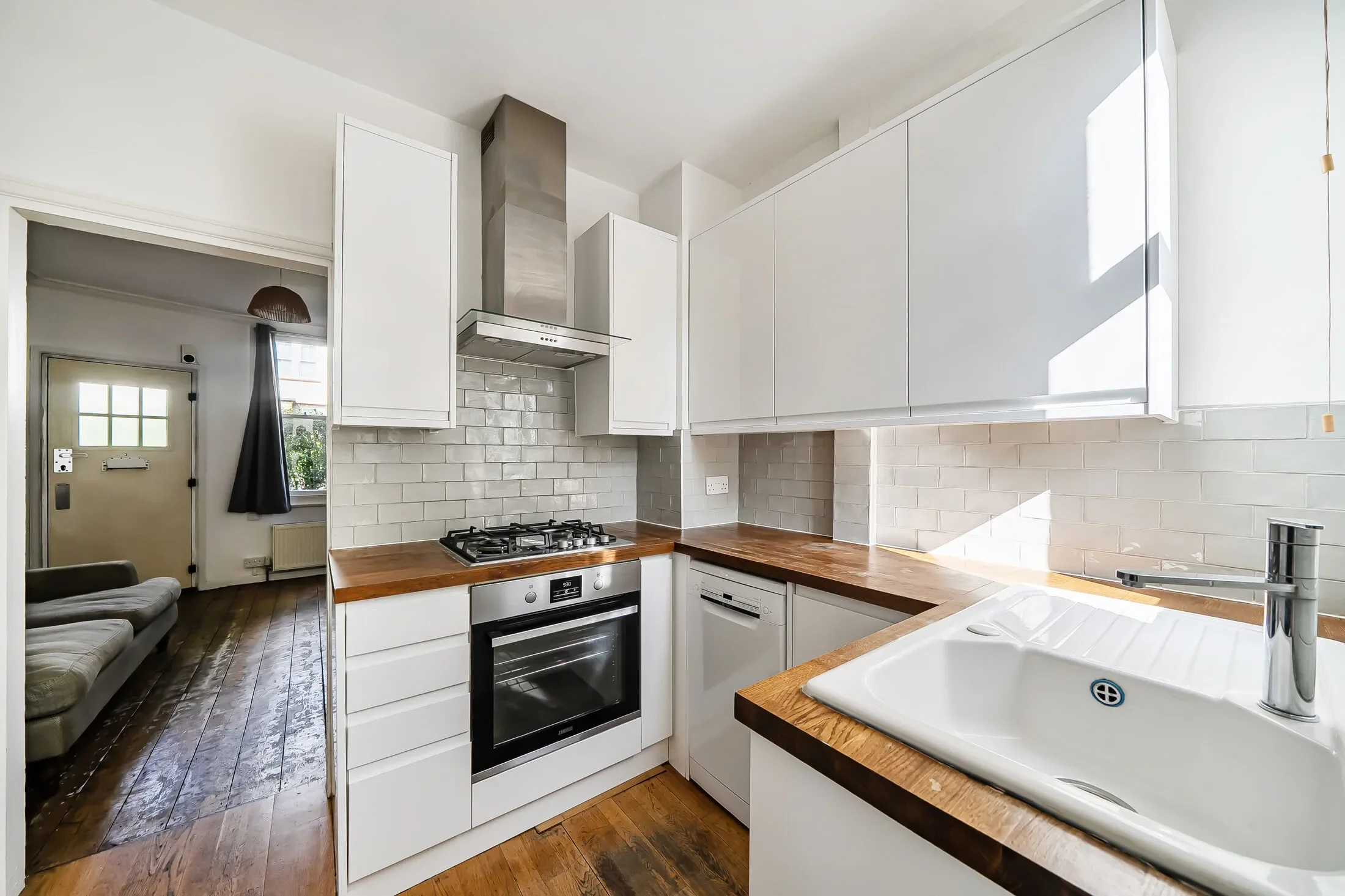 House Chasefield Road in Greater London