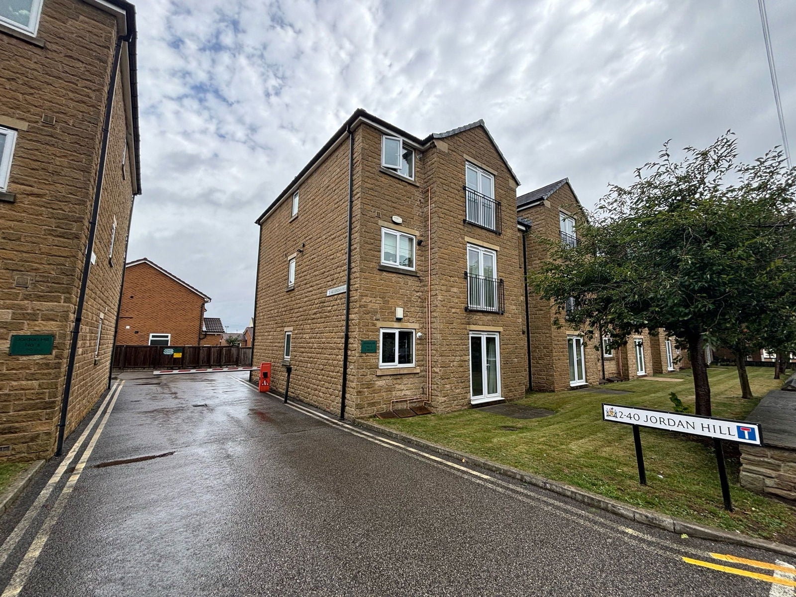 Flat Summer Lane in Barnsley
