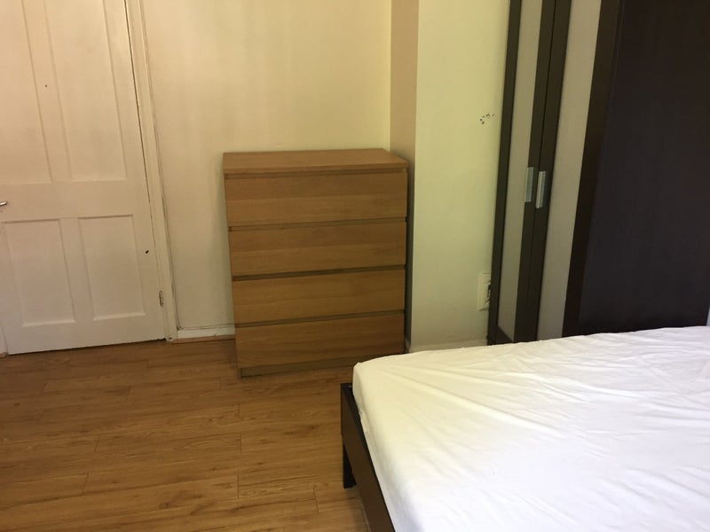 Room Rawlins Street in Birmingham