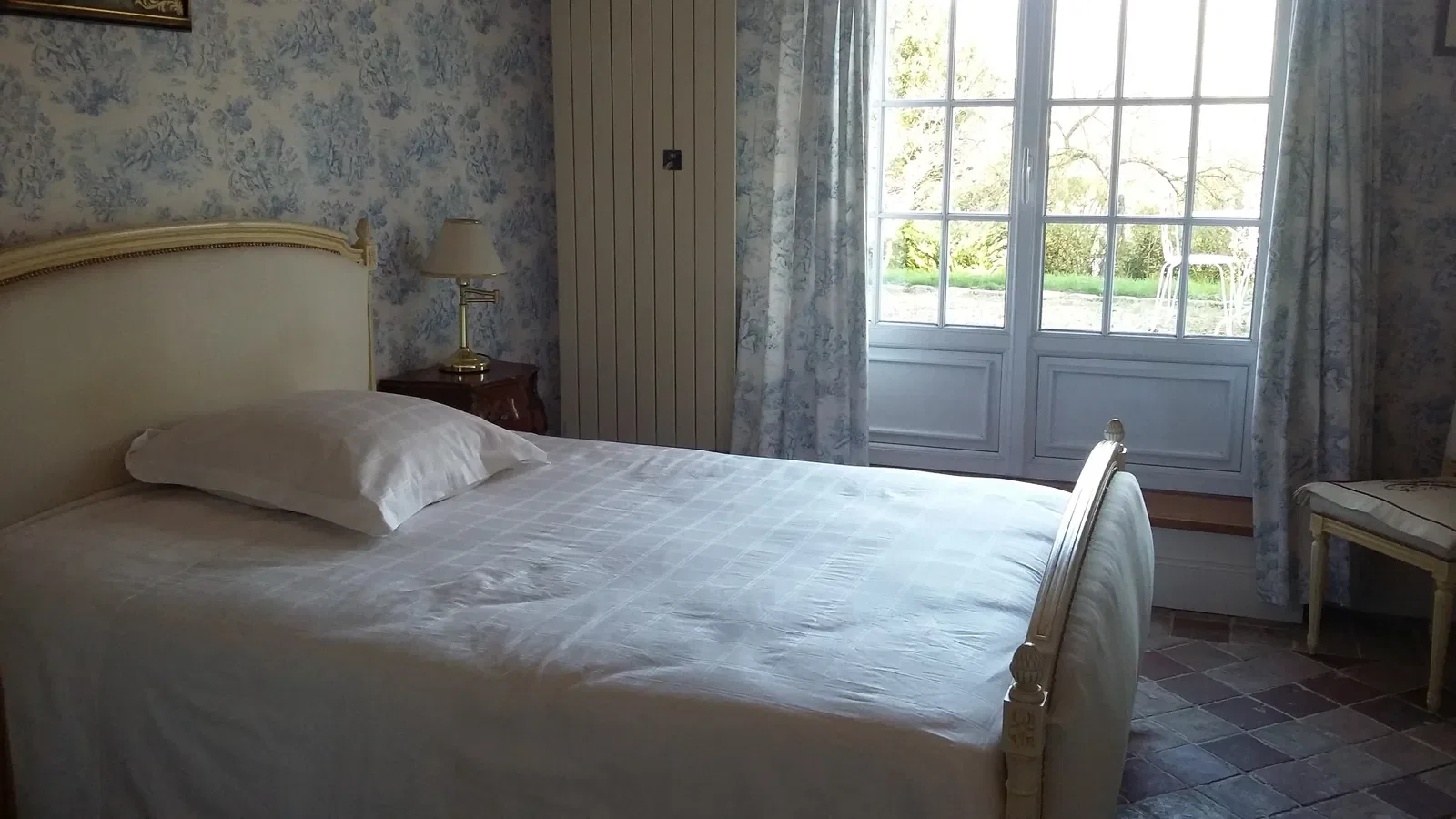 Chambre Avenue Saint-Laurent à Orsay