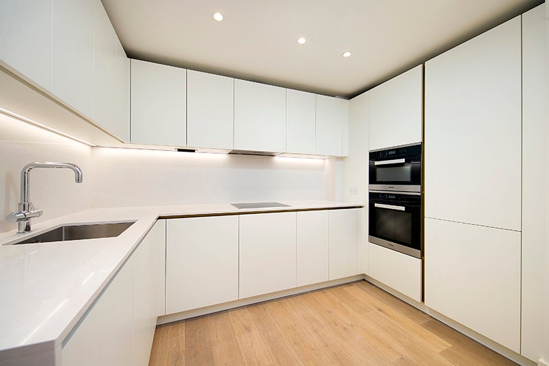 Flat Richmond Hill in Greater London