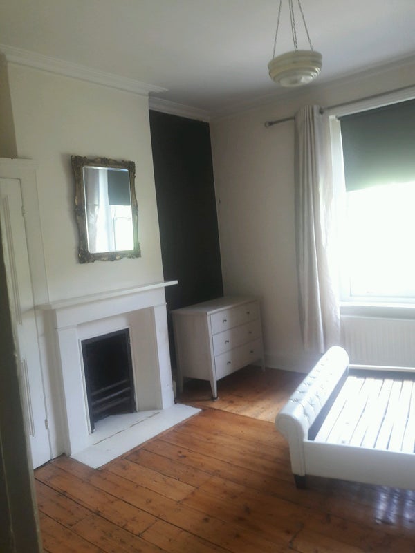 Room Paddenswick Road in Greater London