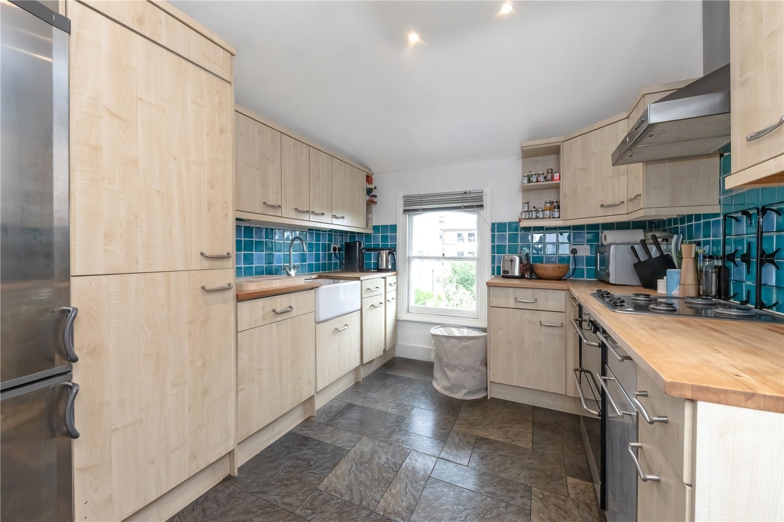 Flat Thornton Hill in Greater London