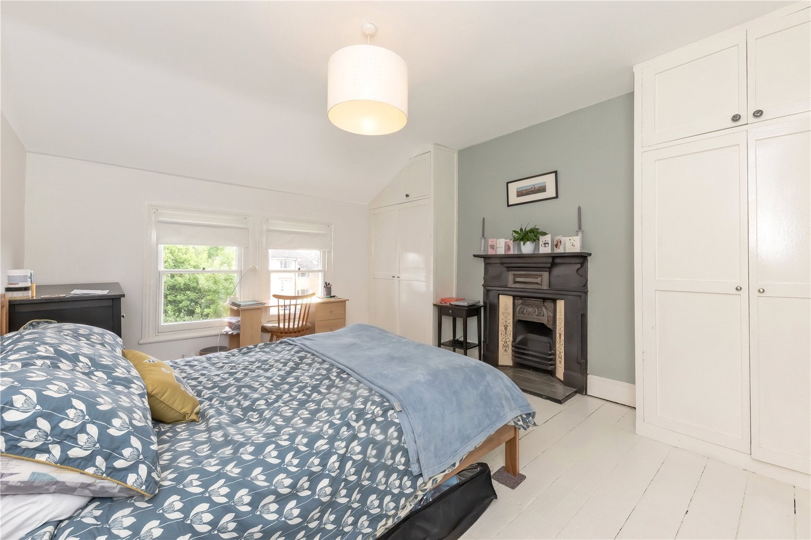 Flat Thornton Hill in Greater London