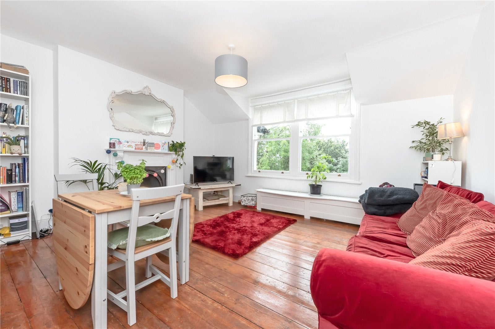 Flat Thornton Hill in Greater London