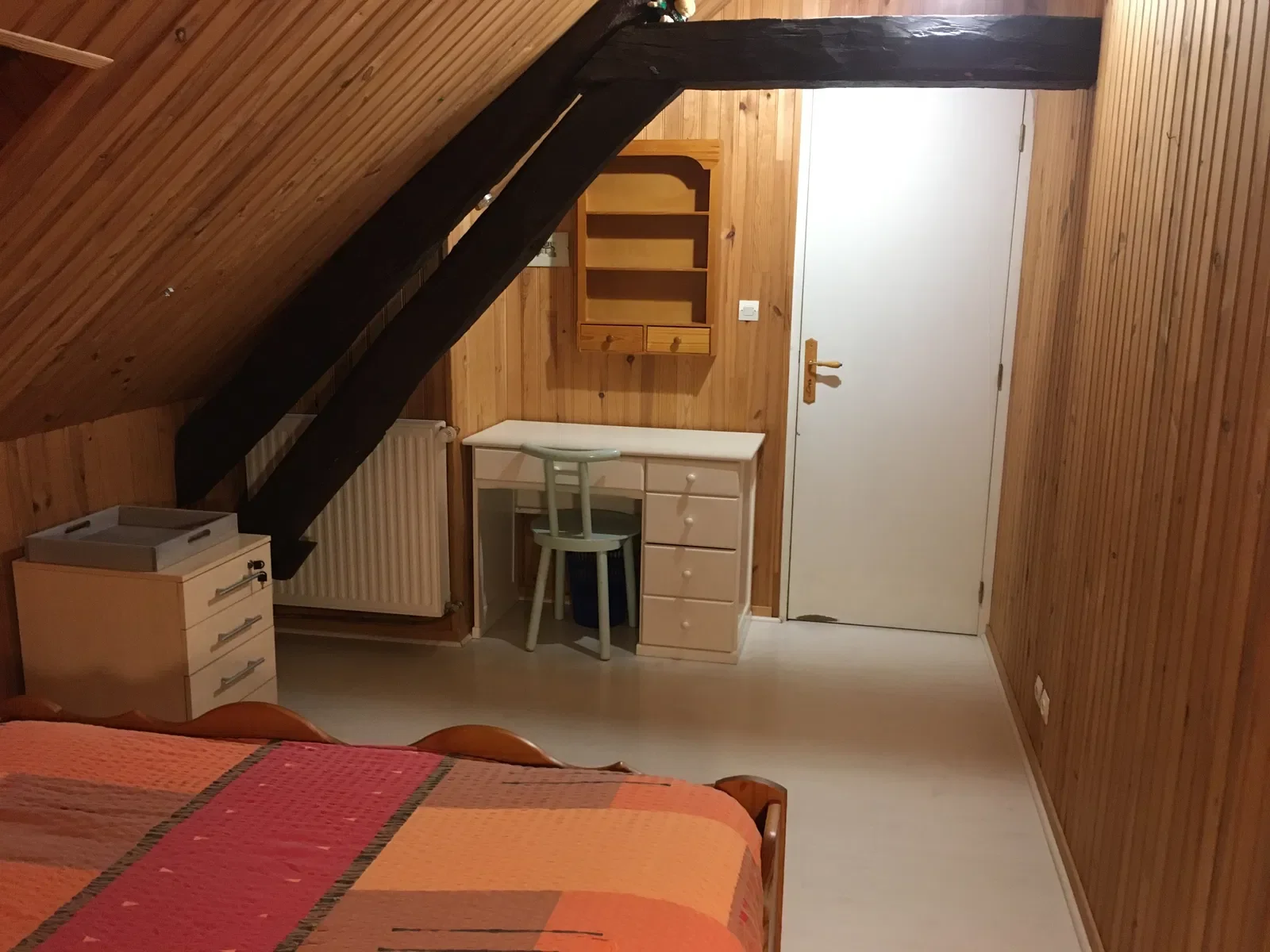 Chambre Rue des Lavandières à Saint-Amand-Montrond