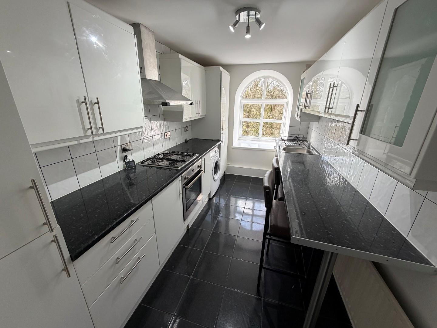 Flat Miller Street in Bury