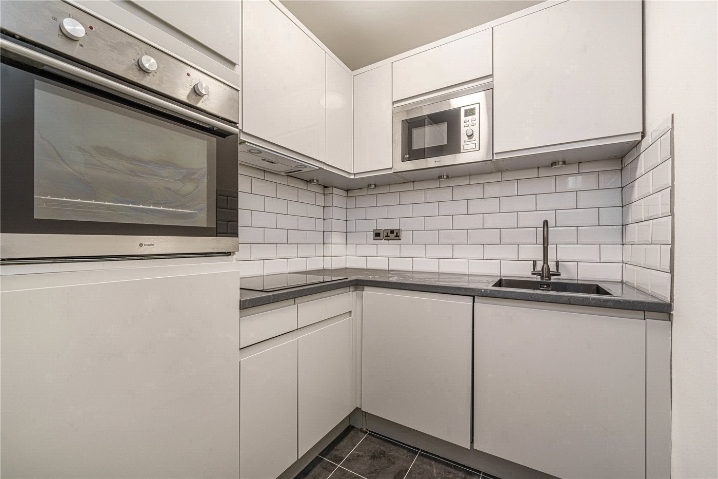 Flat Peckham Rye in Greater London