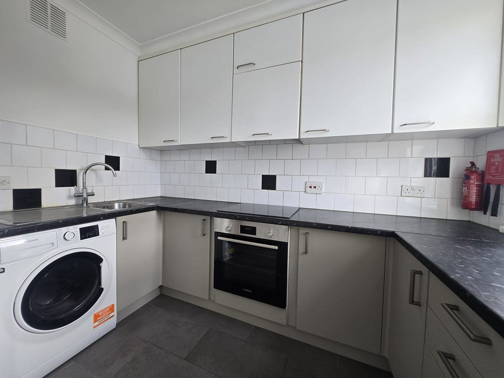 Flat Eagle Terrace in Greater London