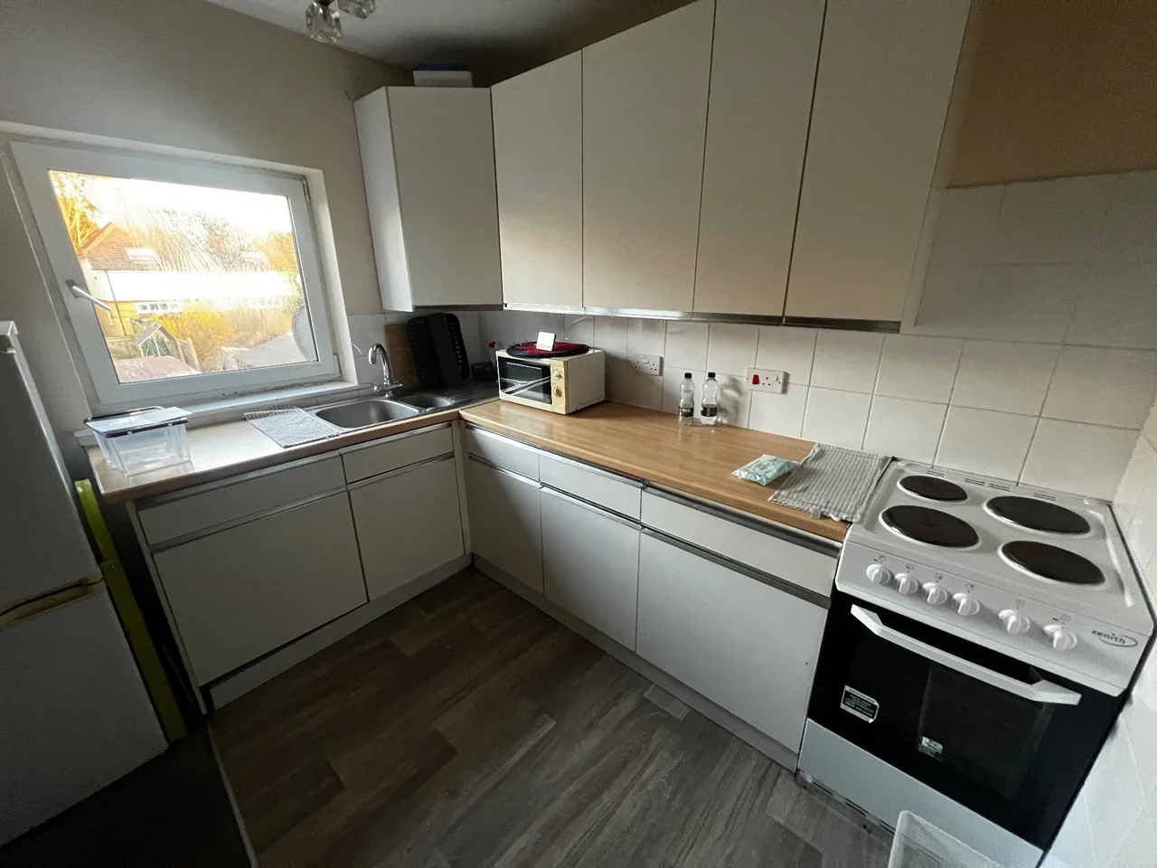 Flat Malthouse Road in Crawley