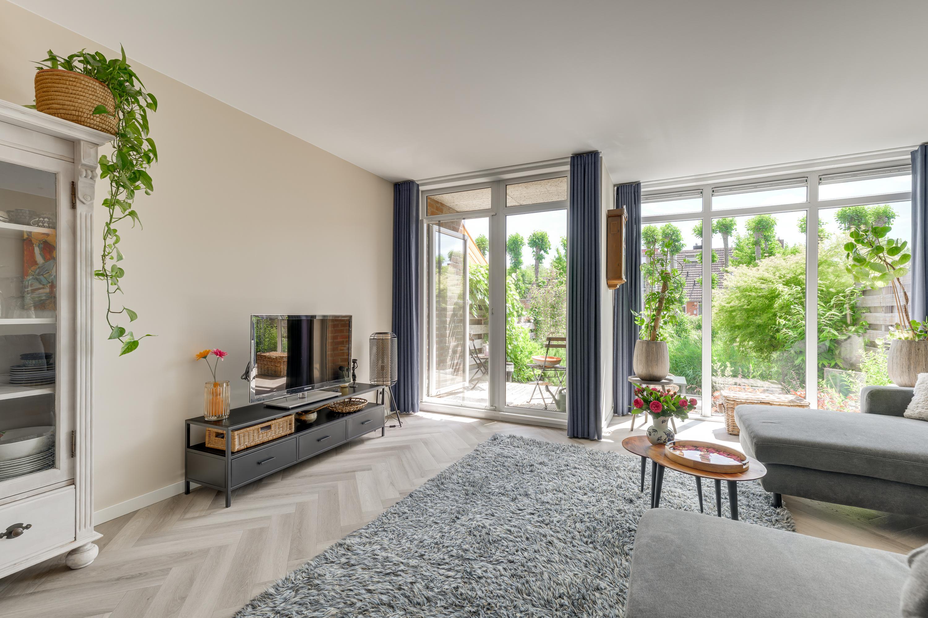 Tussenwoning te koop: Weigeliapark 39, Zoetermeer