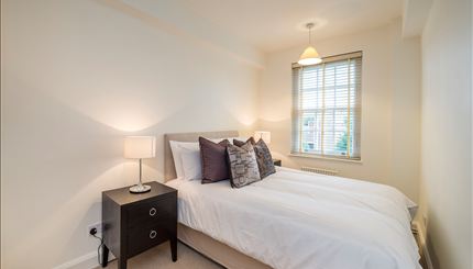 Flat Fulham Road in Greater London