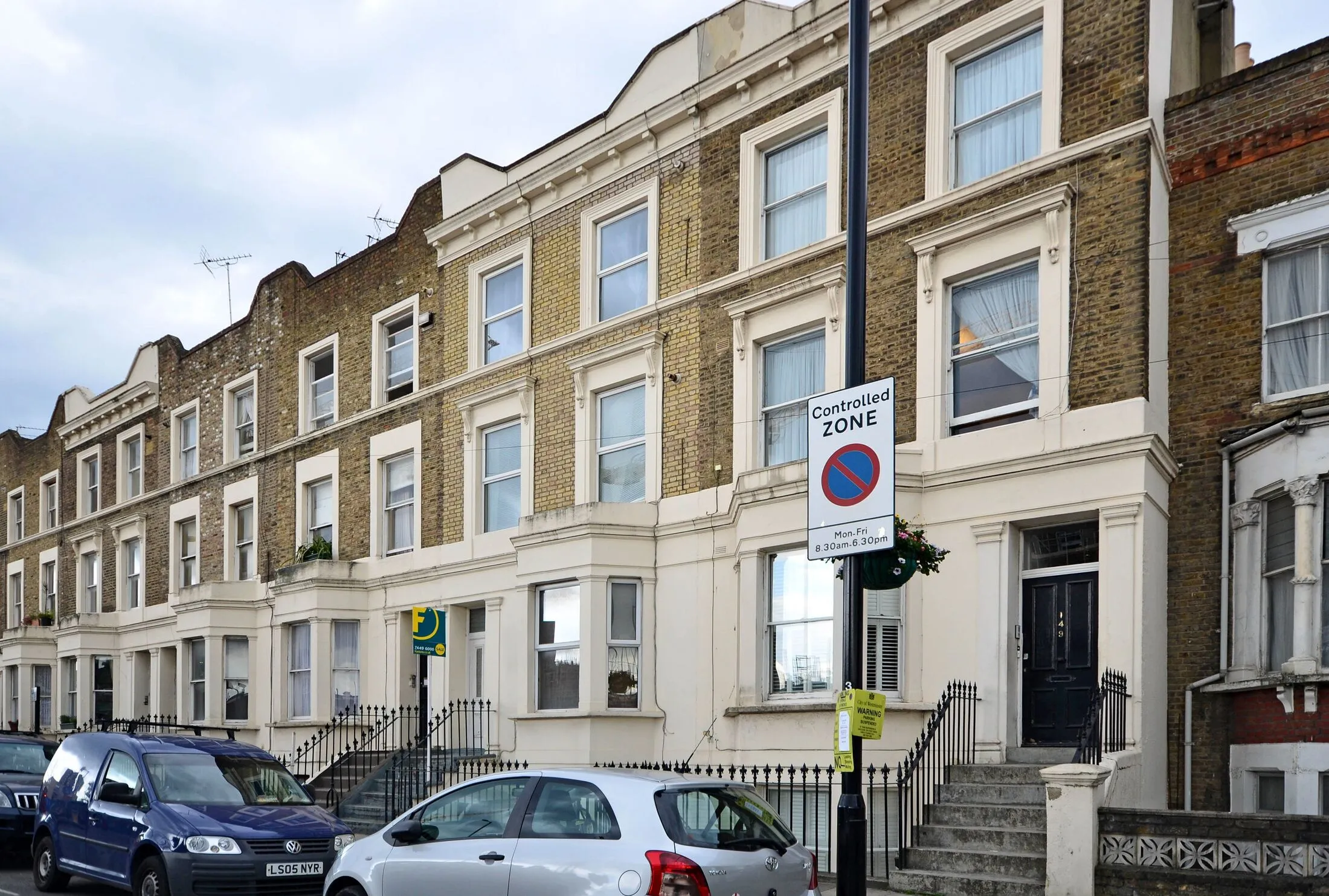 Flat Kilburn Park Road in City of Westminster
