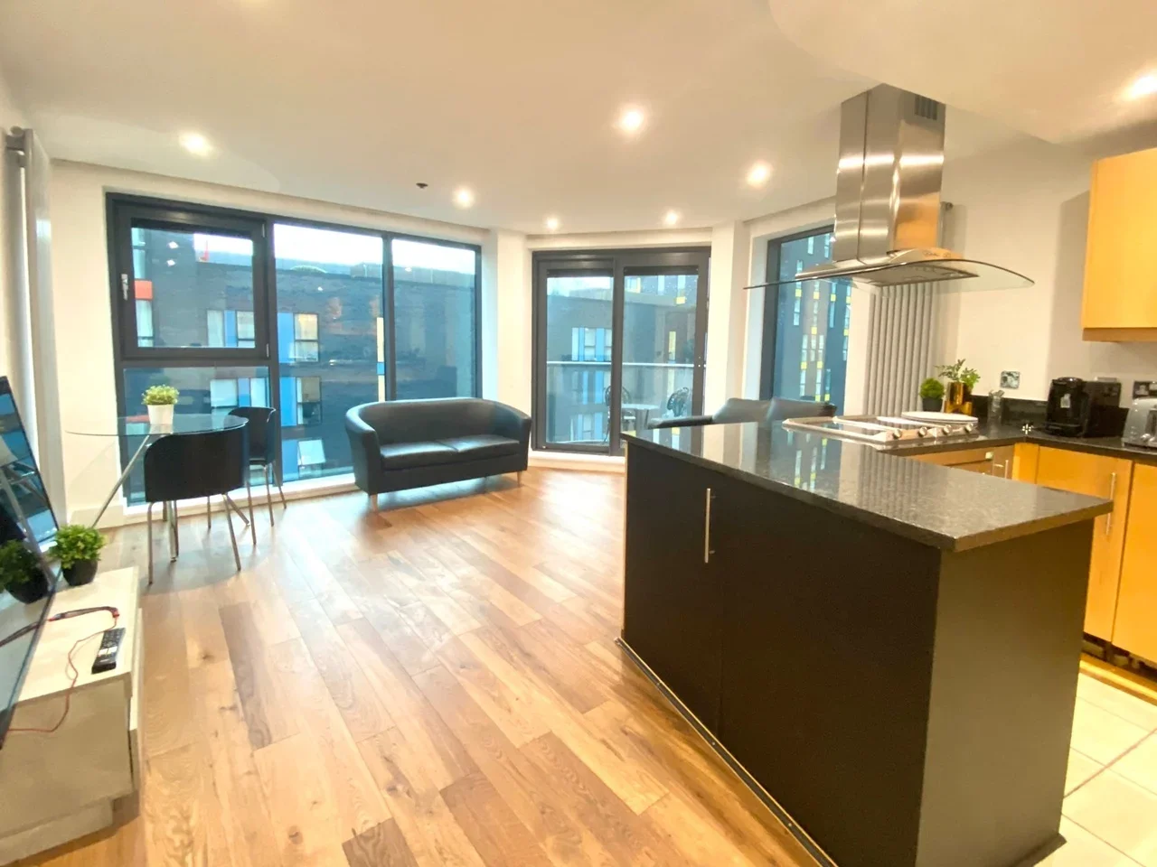 Flat Millharbour in Greater London