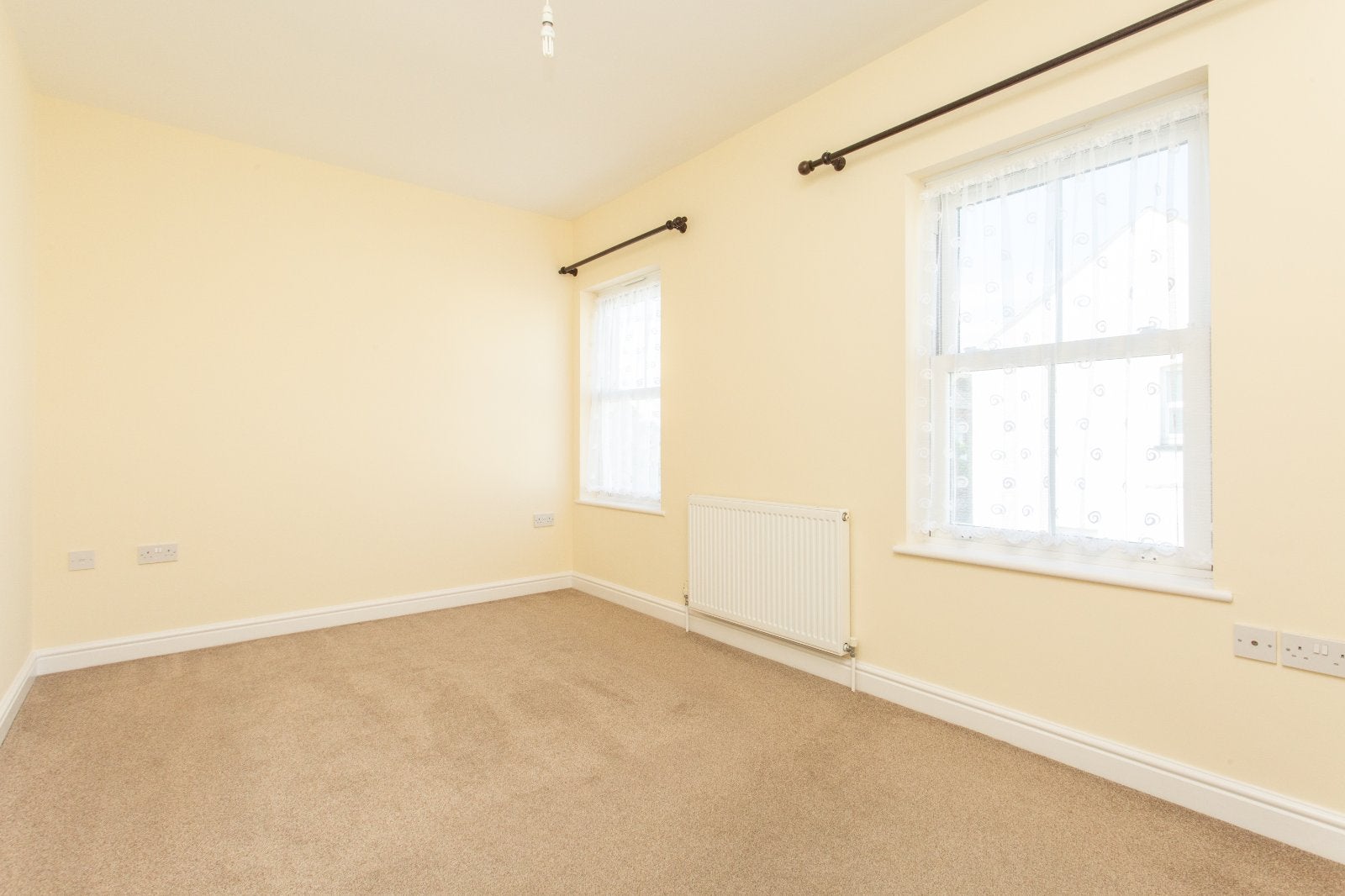 Flat Clarendon Street in Canterbury