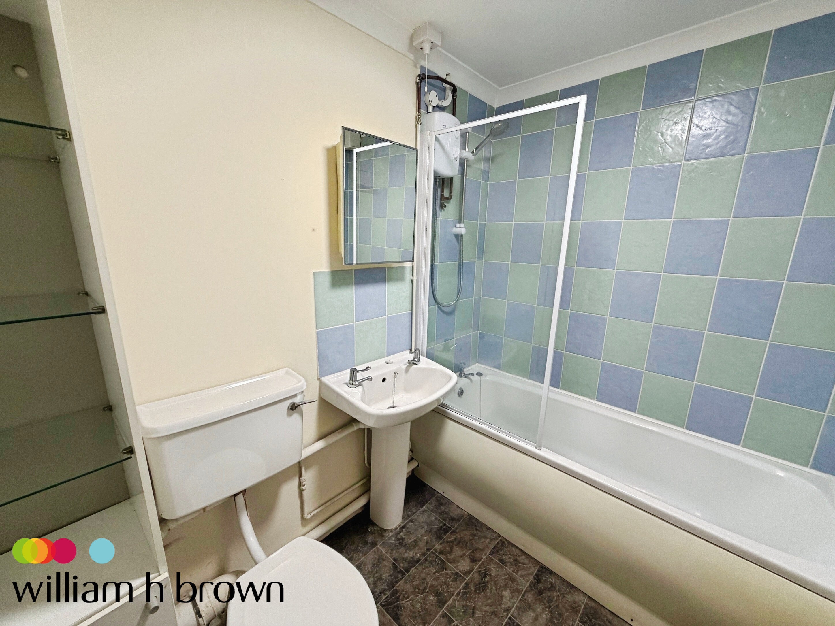 Flat Hove Close in Grays