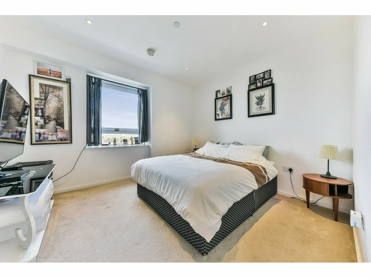 Flat York Place in Greater London