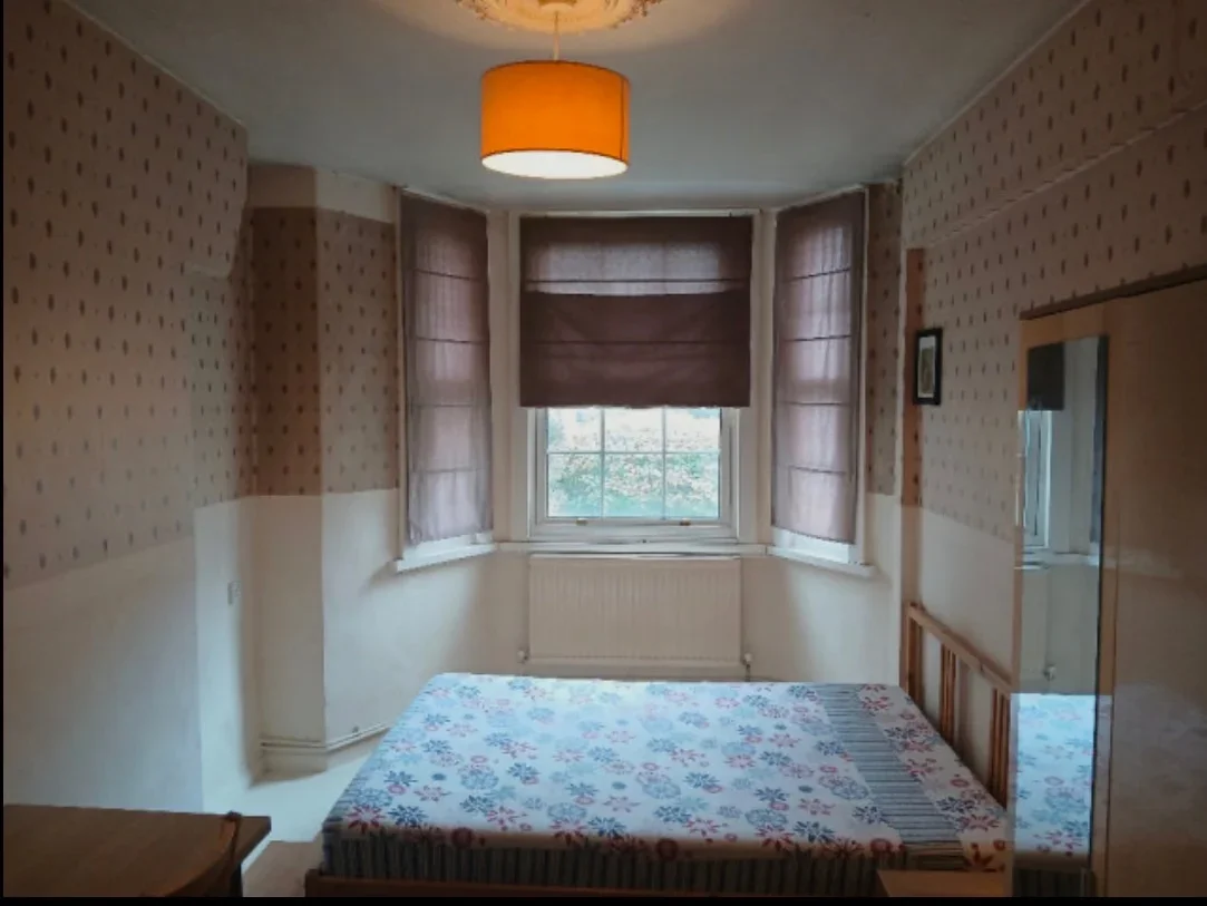 Room The Sutton Estate in Greater London