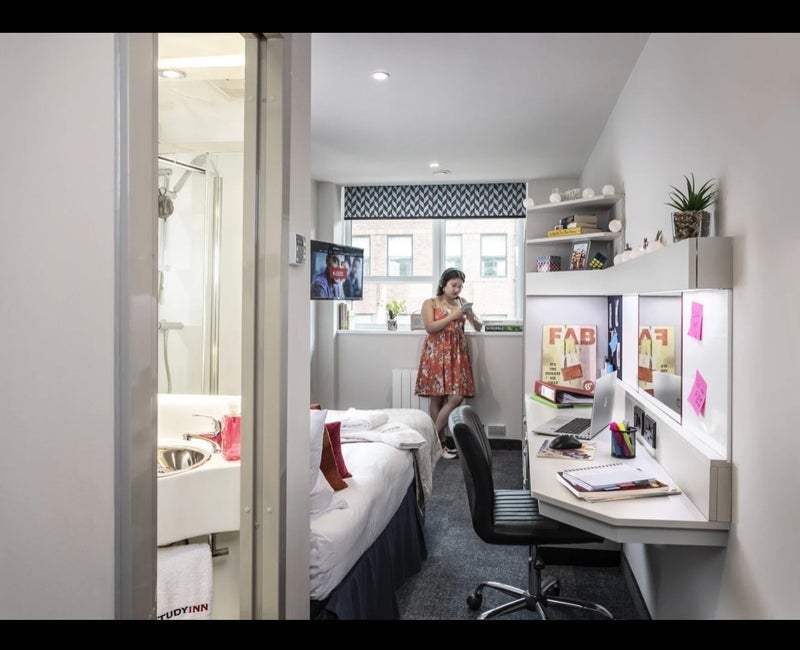 Room Westgate in Leeds