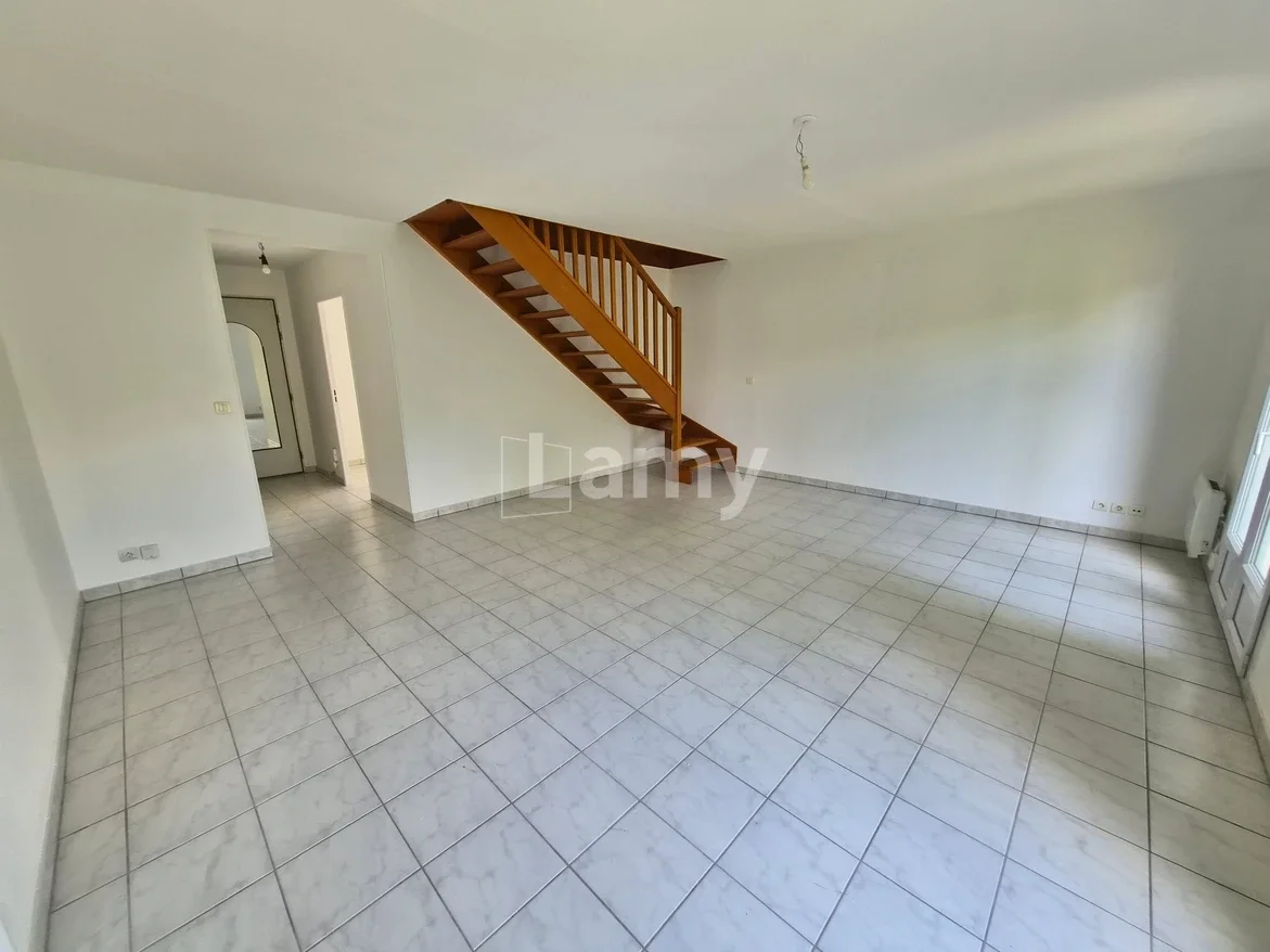 Maison Petit Sentier des Grands Courtils à Sens