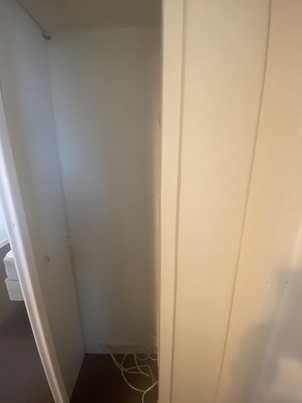 Room Broomhouse Street South in City of Edinburgh