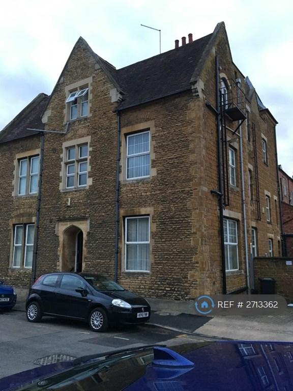 Room Billing Road in Northampton