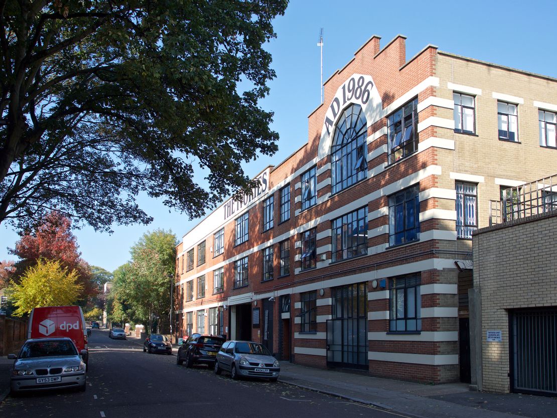 Flat Marlborough Road in Greater London