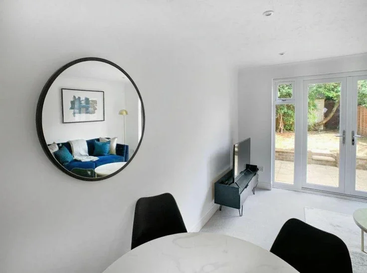 House Coleridge Close in Twyford