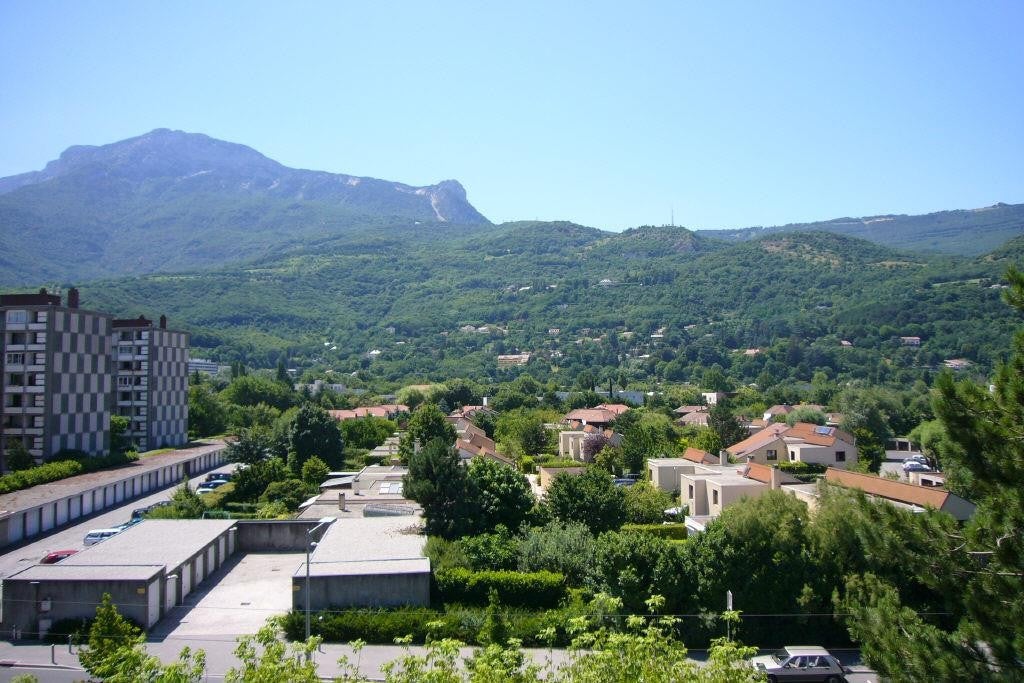 Appartement Avenue de Grenoble à Seyssinet-Pariset