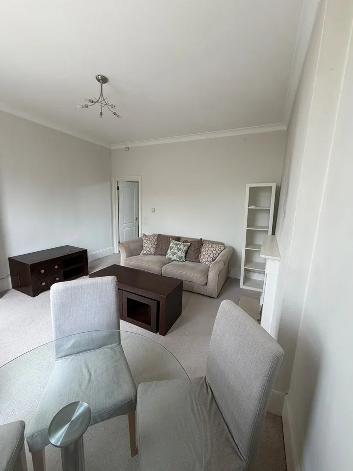 Flat Wandsworth Road in Greater London