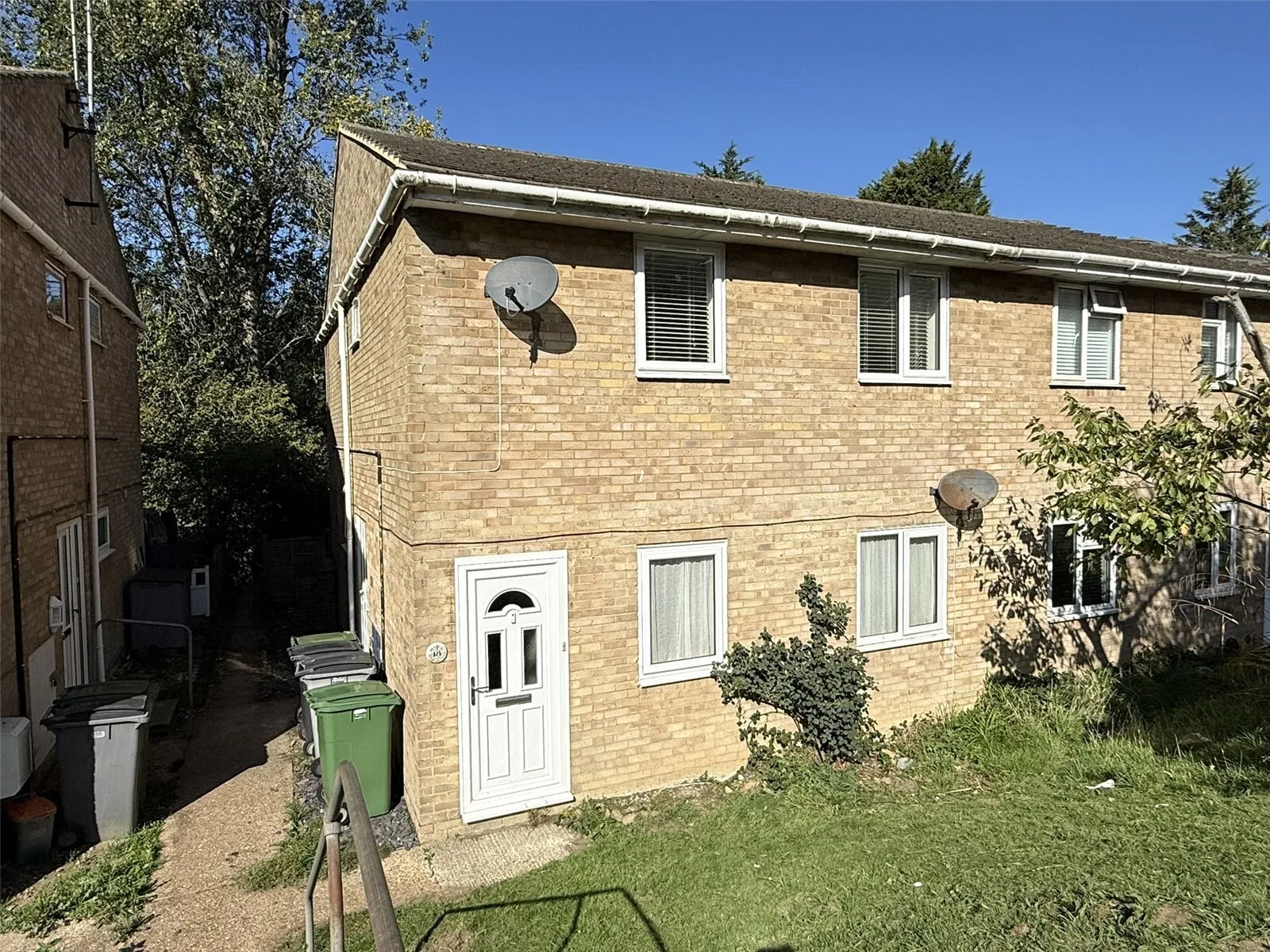 Flat Brackendale in Hastings