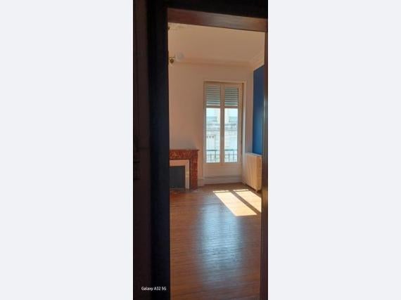 Flat Rue duffour-dubergier in Bordeaux
