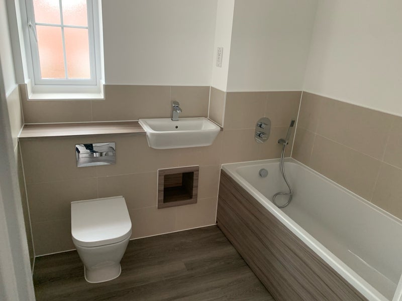 Room Robert McCarthy Place in Chelmsford