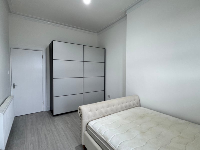 Room Alexandra Park Street in Glasgow